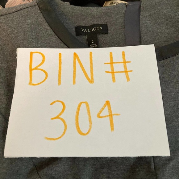 Talbots Dress Womens Sz 2 Gray Ponte Knit‎ Stretch Keyhole Sheath Long Sleeve - Picture 10 of 10